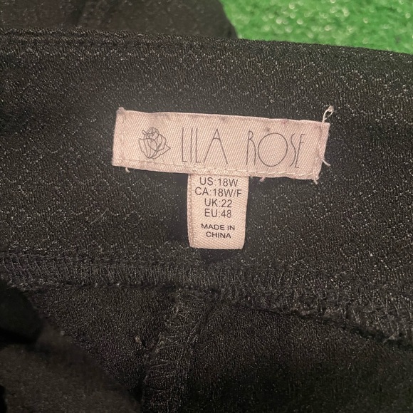 Lila Rose Black Dressy Capri Pant Plus, Women’s 18 W - Picture 4 of 5